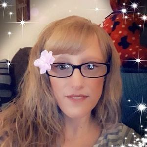 Meet your Posher, Catherine